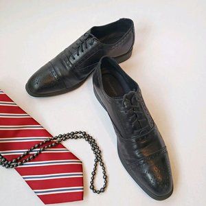 When you're the boss....Women's Rockport brogue oxford leather shoes